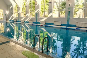 Процедуры в бассейне санатория Белая Акация Одесса
